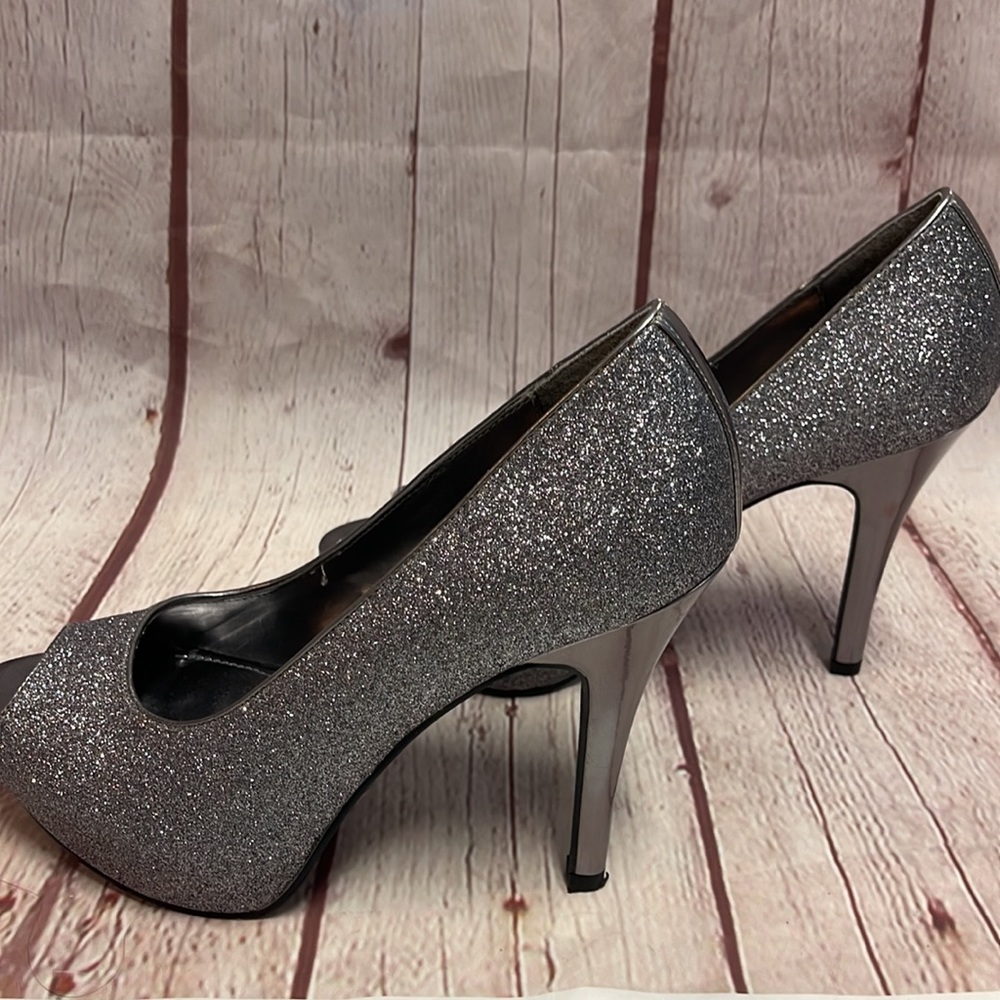 Worthington Womans glittery heels - Picture 7 of 12